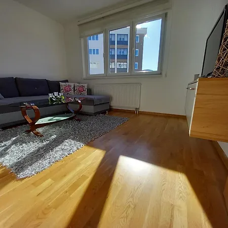 Jovana Appartement *